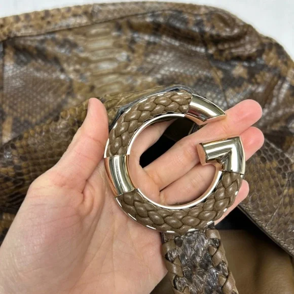 GUCCI Authentic Limited Edition Python Leather Handbag
UltraLuxury Design Piece - Picture 12 of 14